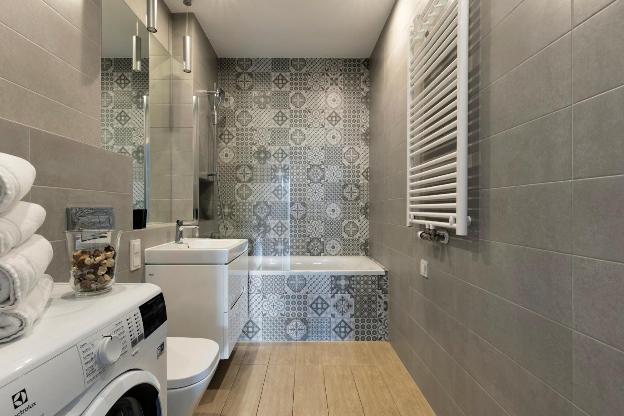 Blue Raven Downtown Apartments กดัญสก์ ภายนอก รูปภาพ
